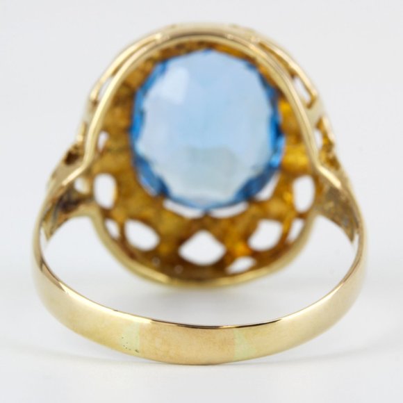 Vintage 10K Yellow Gold Solitaire Oval Swiss Blue Topaz Anniversary Ring - Picture 5 of 7